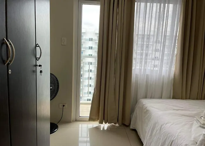 Apartment Moa Staycation Shell Residences Pasay Darpm *